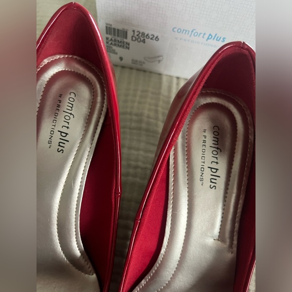 Red size 9 Comfort Plus closed toe high heels - Picture 6 of 6